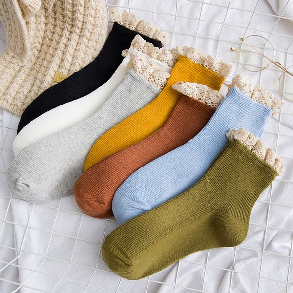 

1 pair women socks autumn new fashion lace socks cotton solid color cute women fashion lady long, Black;white
