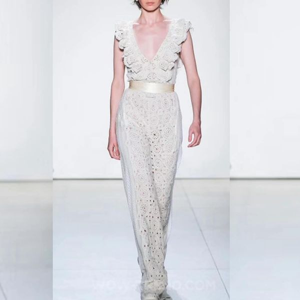 

2019 fashion white sleeveless lace solid jumpsuit v neck elegant hollow out bandage women celebrity wholesale festa, Black;white