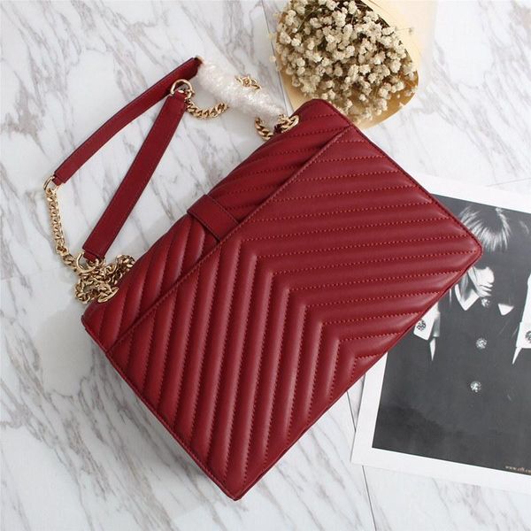 

designer medium lambskin shoulder bag good quality classic women handbags chain gold hardware crossbody bags 30cm s337