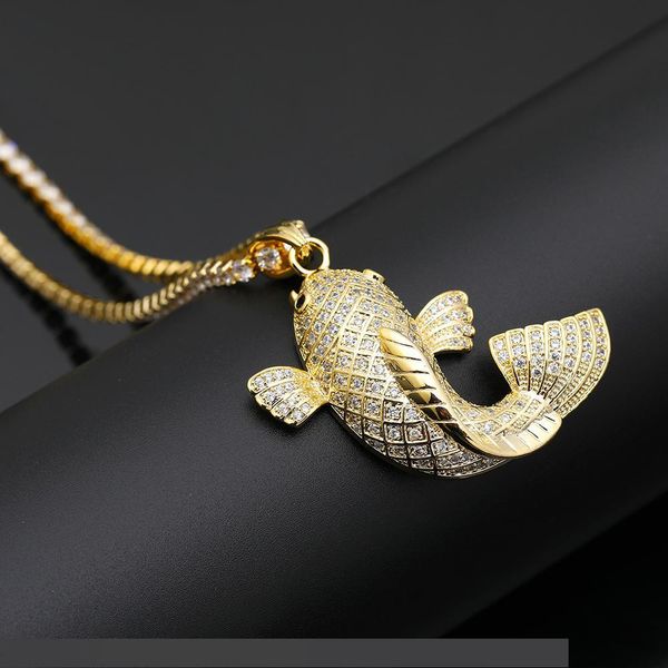

новый iced out lucky little koi pendantsnecklaces микро проложить кубинский циркон камень кулон ожерелье высокое качество хип-хоп подарок, Silver