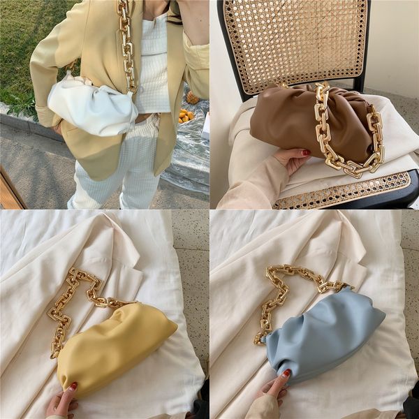 

2020 women's wrinkle chain hand all-match shoulder simple shoulder bag western style messenger bag