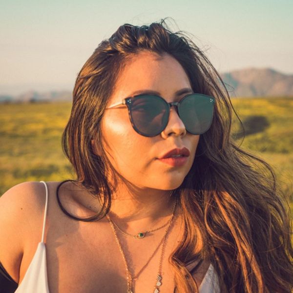 

square sunglasses women brand designer retro mirror sun glasses vintage shades oversized shades with rivets de sol z004, White;black