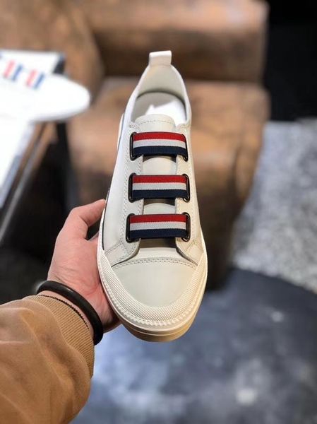 

factory wholesale men design casual shoes,trainer, brand sneaker,fast delivery,for more details pls view my instagram or web, Black