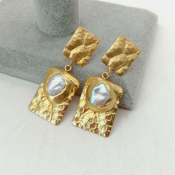 

white keshi pearl golden plated rectangle earrings, Silver