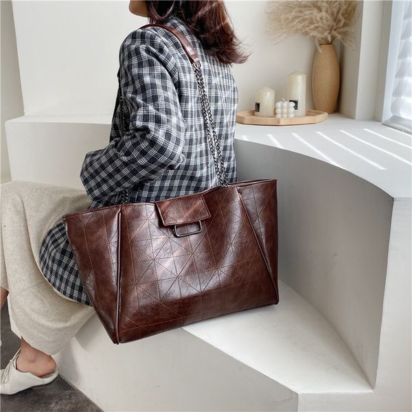 

originality design handheld retro shoulder bag women 2019 new wave joker chain large capacity fashion soft bag tote