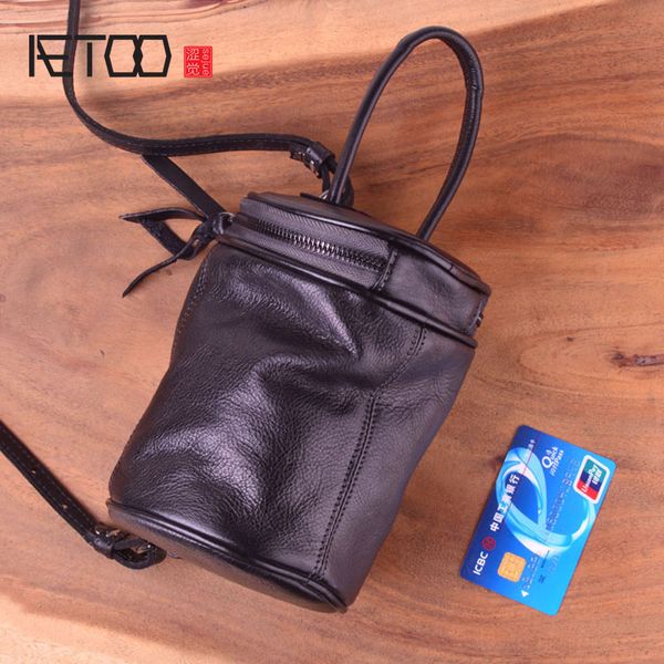 

aetoo female literary retro summer mini leather female bag drum mobile phone change small bag leather diagonal handbag