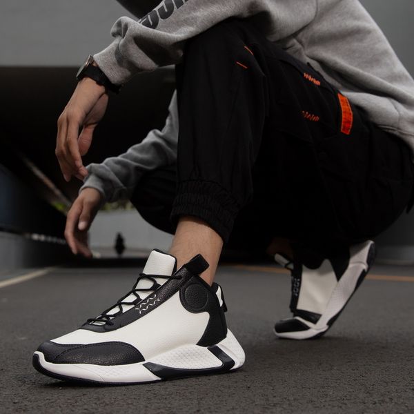 

men's casual running shoes, comfortable spring sneakers for men, winter sneakers to keep warm outdoor, mens