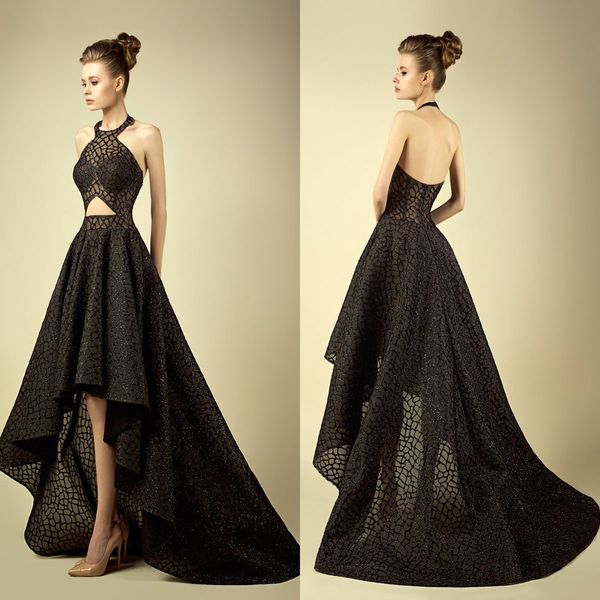 Fadwa Baalbaki Abiti corti sexy da ballo in pizzo con scollo all'americana Backless Hi Lo Abiti da cocktail party Little Black Graduation Homecoming Gowns