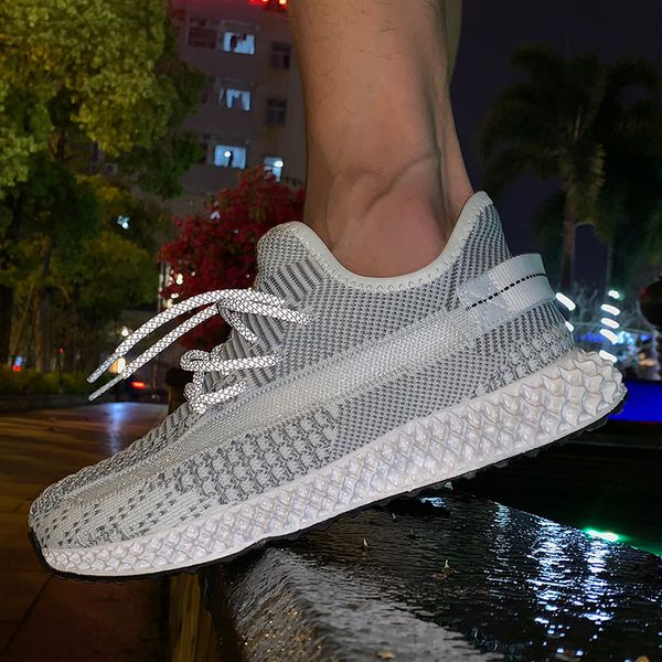 

2019 men's luminous designer sneakers gypsophila coconut casual shoes men mesh ventilation anti-skid running sport shoes 7-12