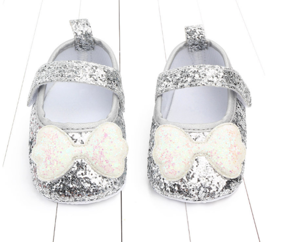 

new born baby girl shoes princess infant newborn toddler shoes cute heart print baby girl booties 2019 first walkers, Black