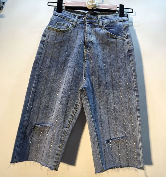 

2019 summer jeans woman new heavy industry vertical bar drill high waist thin elastic five-point jeans pants girls students, Blue