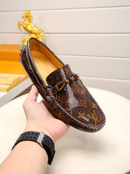 

2020 итальянский дизайн для мужчин формальное платье обувь лакированная кожа черный люкс свадебная обувь мужская обувь flat офис большой раз, Black