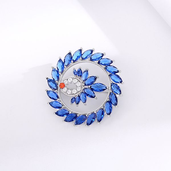 

blue rhinestone wreath brooch pin classic leaves jewelry for scarf pins gorgeous bouquet brooches women broches femme, Gray