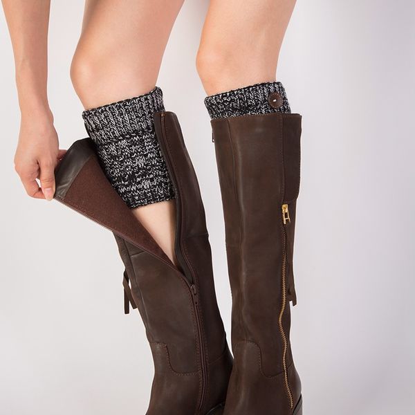 

1 pair yoga women cuffs socks cover shoe boot socks thermal acrylic knitted leg short button decorative boot warmers, Black