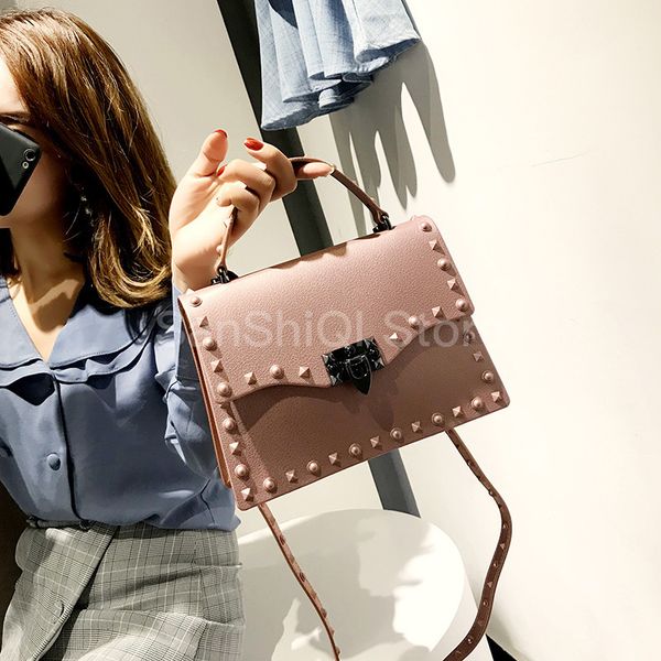 

european fashion retro female handbag 2019 pu leather handbags women bags rivets shoulder bag bolsa feminina