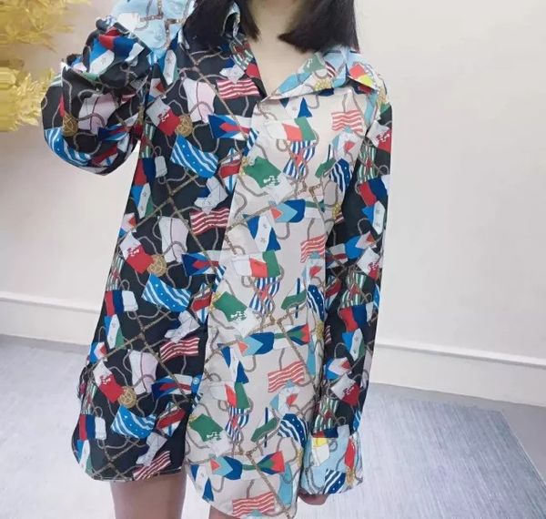 

2019 spring and summer retro color cartoon print shirt women, White