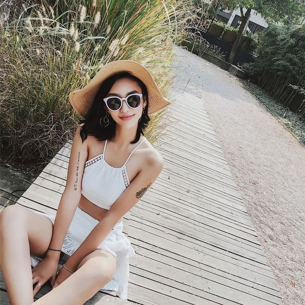 

rsq4x spring lace swim swimsuit women's split three-piece suit slim high waist and small chest gather small fragrant wind holiday black, White;black
