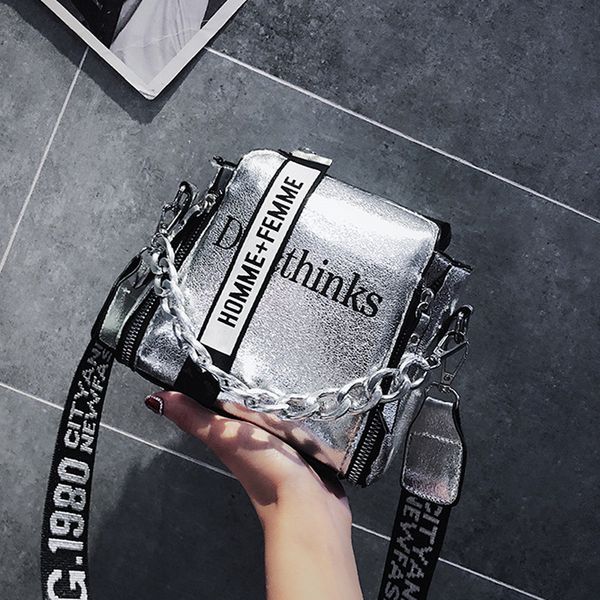 

мода сумки 2019 новое письмо печать цепи плеча мешок crossbody женщин широкий плечевой ремень дизайн мини малый квадрат сумка