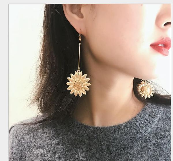 

jewellery metal flowers hundred sets of hanging earrings female simple sunflower rectangular earrings, Golden;silver