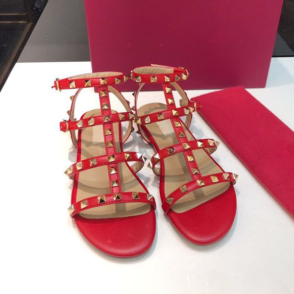 

2019 new luxury design popular women's flat rivet espadrilles shoes casual sandals leather flat slippers flip flop big size 41 42 with, Black