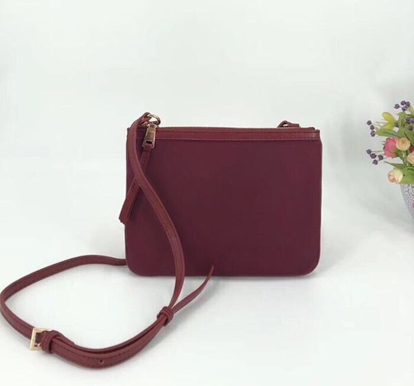 

wholesale new ladies shoulder small square bag waterproof wallet canvas leather ladies crossbody bag mobile wallet fashion shoulder bag chai