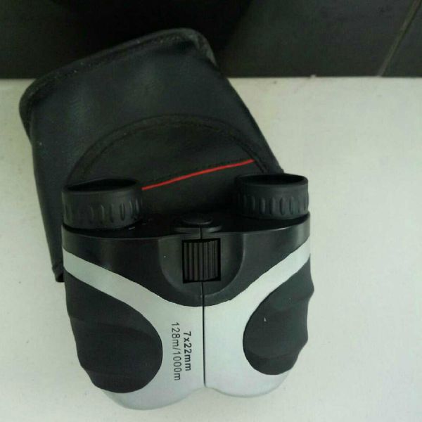 

7 x 22 resolution handheld binoculars with travel case 128/1000m
