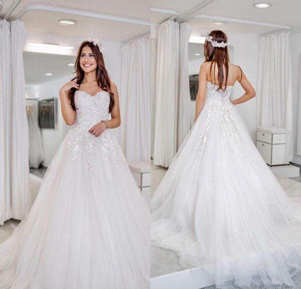 

dreamy a line wedding dresses strapless applique sequins wedding dresses tulle sweep train bridal gowns vestidos de novia, White