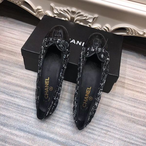 

2020 leather brand design ladies flat shoes casual loafers high heels fashion girls high heel sandals slippers yudh, Black