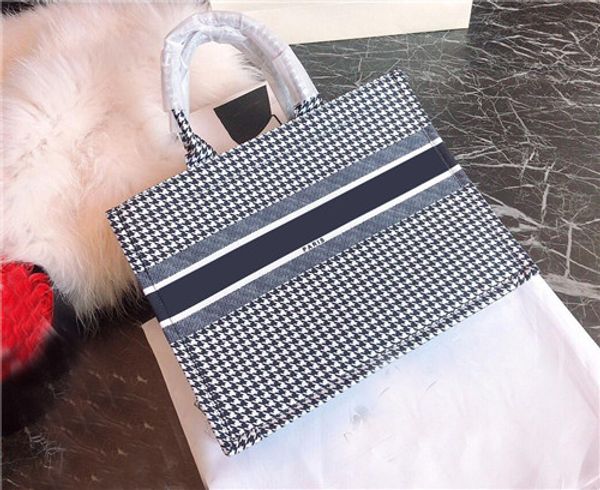 

Handbag women de igner handbag luxury de igner handbag pur e women fa hion bag clutch bag ro body for woman wnf115