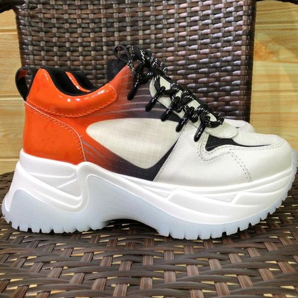 

run away pulse sneakers mens luxury triple-s designer sneaker mens flatform shoes womens trainers casual outdoor sneakers shoes with box l14, Black