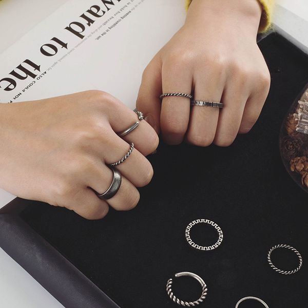 

Chaopai hand made twist thread simple retro combination ring opening couple joint ring tail