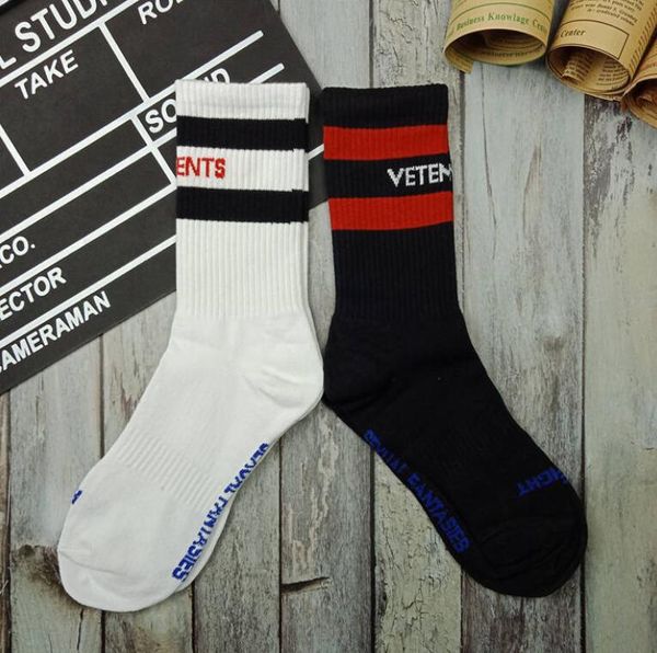 

новая мода мужчины женщины спортивные носки с буквами хлопок пара роскошные дизайнерские носки для мужчин свободный размер оптом, Black