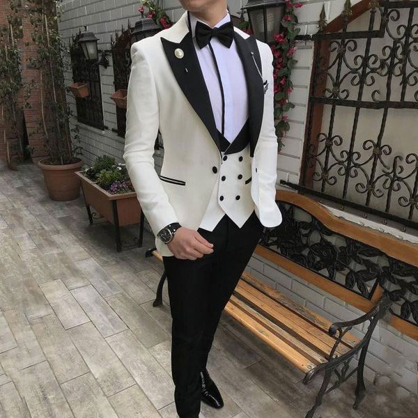 Abiti da uomo con risvolto con visiera nero bianco per abiti da sposo da sposa Smoking da sposo Blazer da uomo d'affari formale Slim Fit Costume su misura Homme