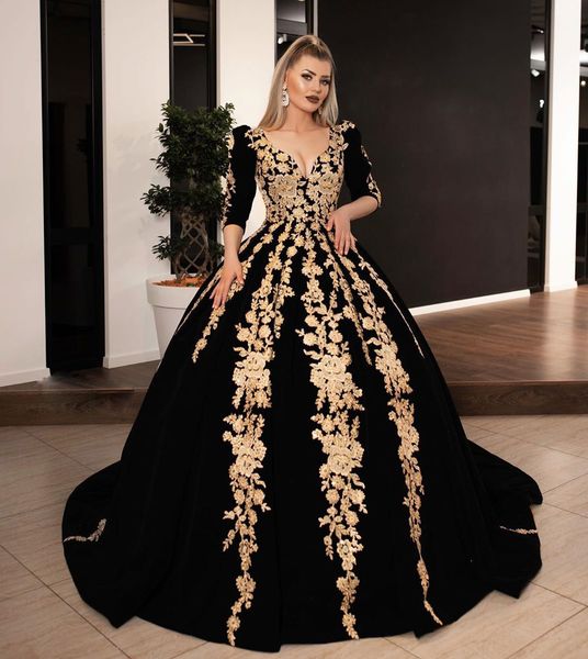 

black lace ball gown evening dresses beaded v neck plus size appliqued prom gowns sweep train velvet half sleeves formal dress, Black;red