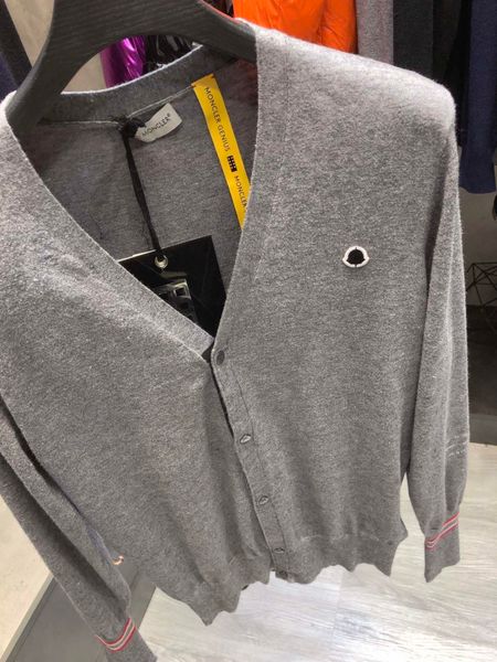 

winter wool blends mens sweaters mens knitwear hoodies sweatshirt mens pullover 641e59765de676816f617019fcfe58a8, White;black