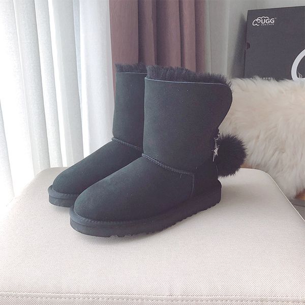 

2019 brand women snow boots ,100% natural sheep skin and sheep fur, Black;grey