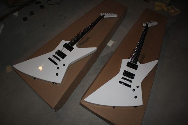 

Selling 6 tring cu tom explorer mx 250 ii white active pickup electric guitar