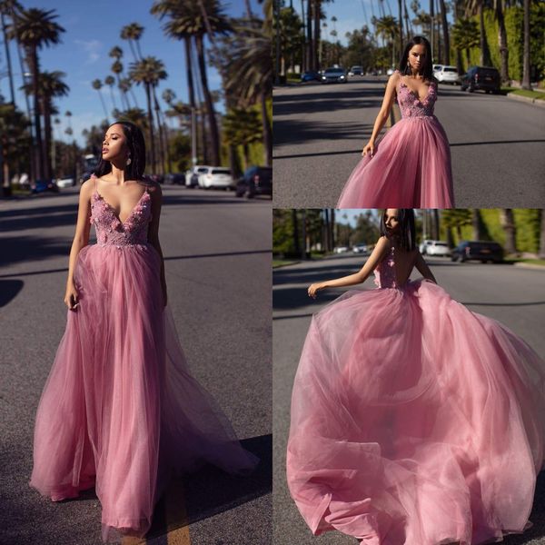 

2020 rosy evening dresses v neck lace appliqued beaded sleeveless prom gown backless sweep train custom made tulle formal party gown, Black;red