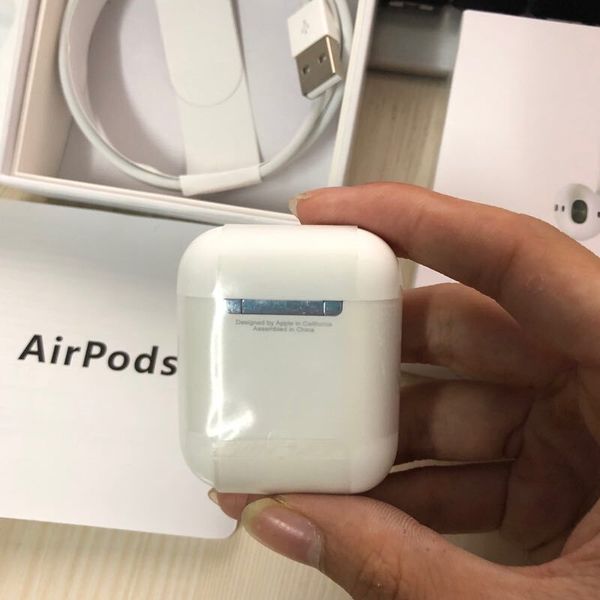 

2019 Горячая распродажа с двумя наушниками Bluetooth гарнитура, как SuperCopy AirPods работает T