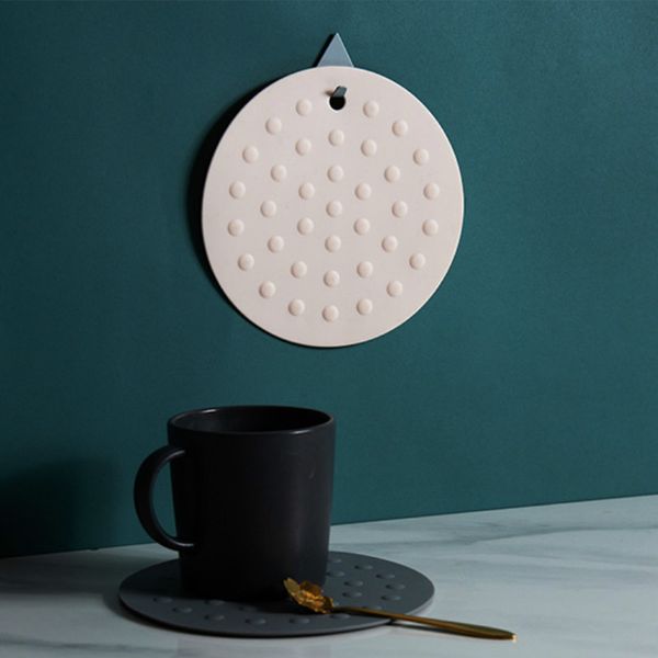 

1pcs round grade silicone heat insulation pad kitchen thickened anti-scalding pot pad creative non-slip table mat cup