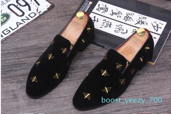 

fashion men loafers slip on mens velvet shoes casual velvet slippers designer dress shoes men flats wedding and party shoes, Black