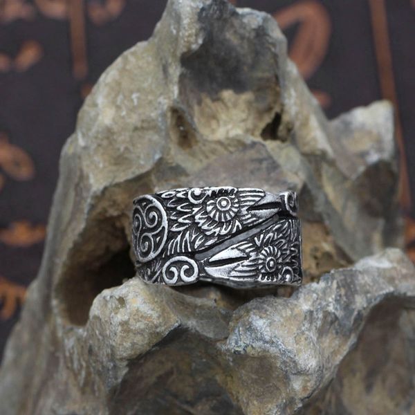 

viking retro double head crow carved ring raven ring norse mythology gothic odin's raven nordic amulet jewelry gift, Golden;silver