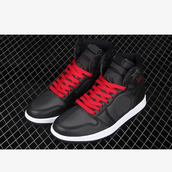

nkj01a 2020 men basketball shoes 555088-060 high og black satin silk design red black outdoor casual sports sneakers size40-46