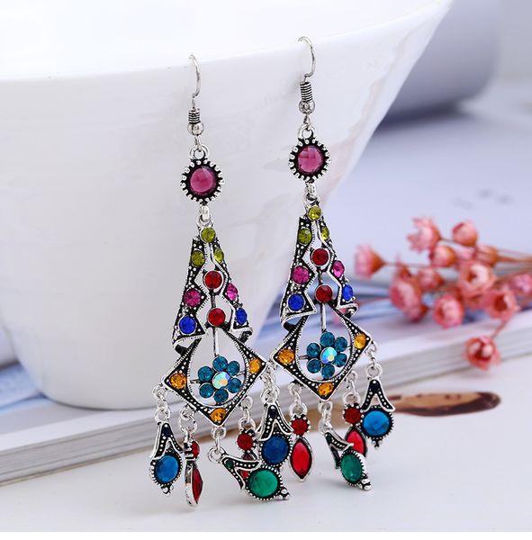 

поставка взрывозащищенные модели ювелирных изделий богемский воды ripple серьги ретро длинные серьги кисточкой, Golden