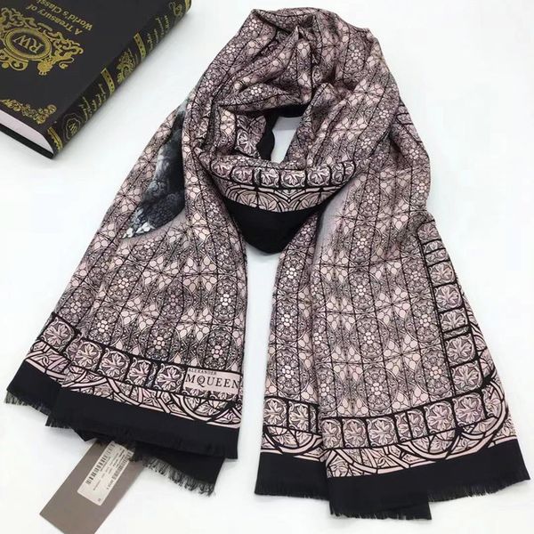 

Cachecóis wanghai3303