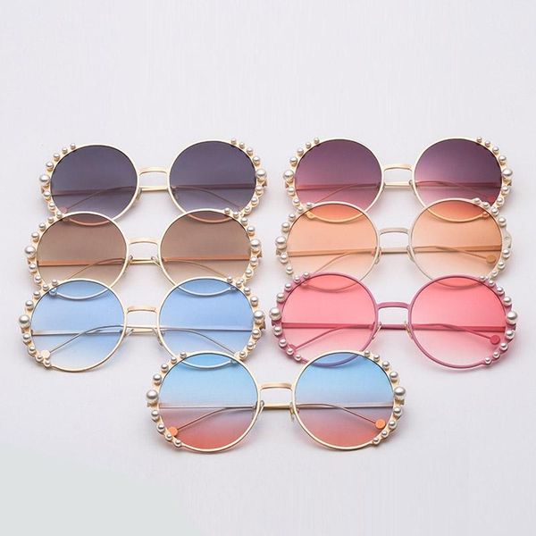 

2020 oversized round sunglasses women fashion cat eye pearl sunglasses vintage sun glasses points metal framedr3574, White;black