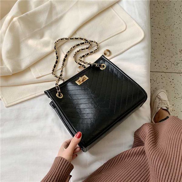 

ketting vrouwelijke тас режим toevallige schoudertas 2019 ньиве сумка effen kleur лер moeder тас дам 3 bestelling