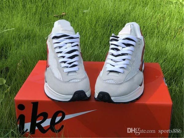 

2020 est authentic sacai x vaporwaffle men running shoes sail light bone game royal sport fuchsia shoes sneakers with original box
