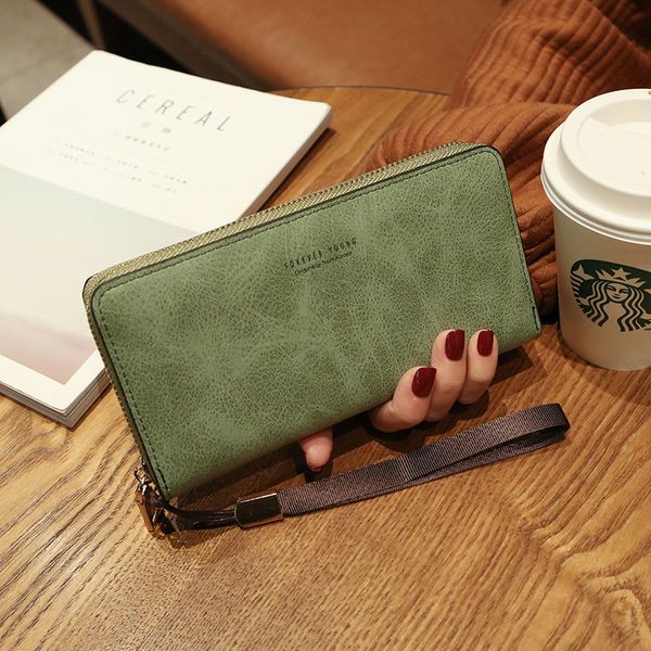

female hand hold long wallet 2018 new korean handbag multifunctional card case mobile phone bag coin purse female wallet, Red;black