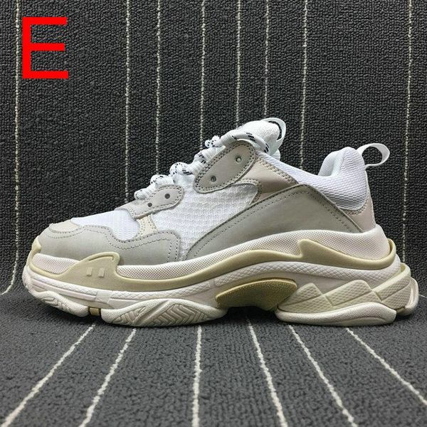 

platform luxury triple s white black mens designer shoes black pink martin cream yellow red womens fashion casual shoes sneakers c13